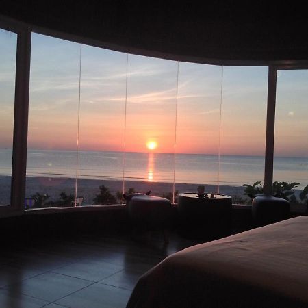 Ban Tawansongfa Hotel Lang Suan Luaran gambar