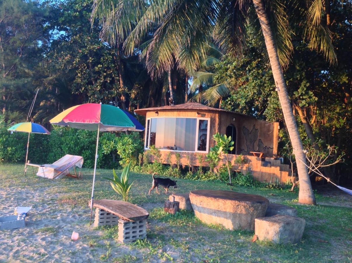 Ban Tawansongfa Hotel Lang Suan Luaran gambar